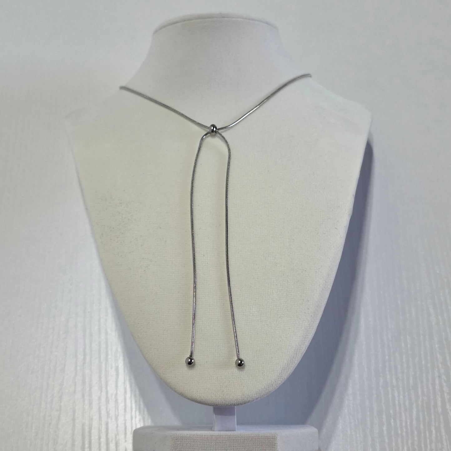 ✨ Collar Ajustable – Minimalismo que Enamora ✨