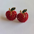 Aretes con diseño de Manzana