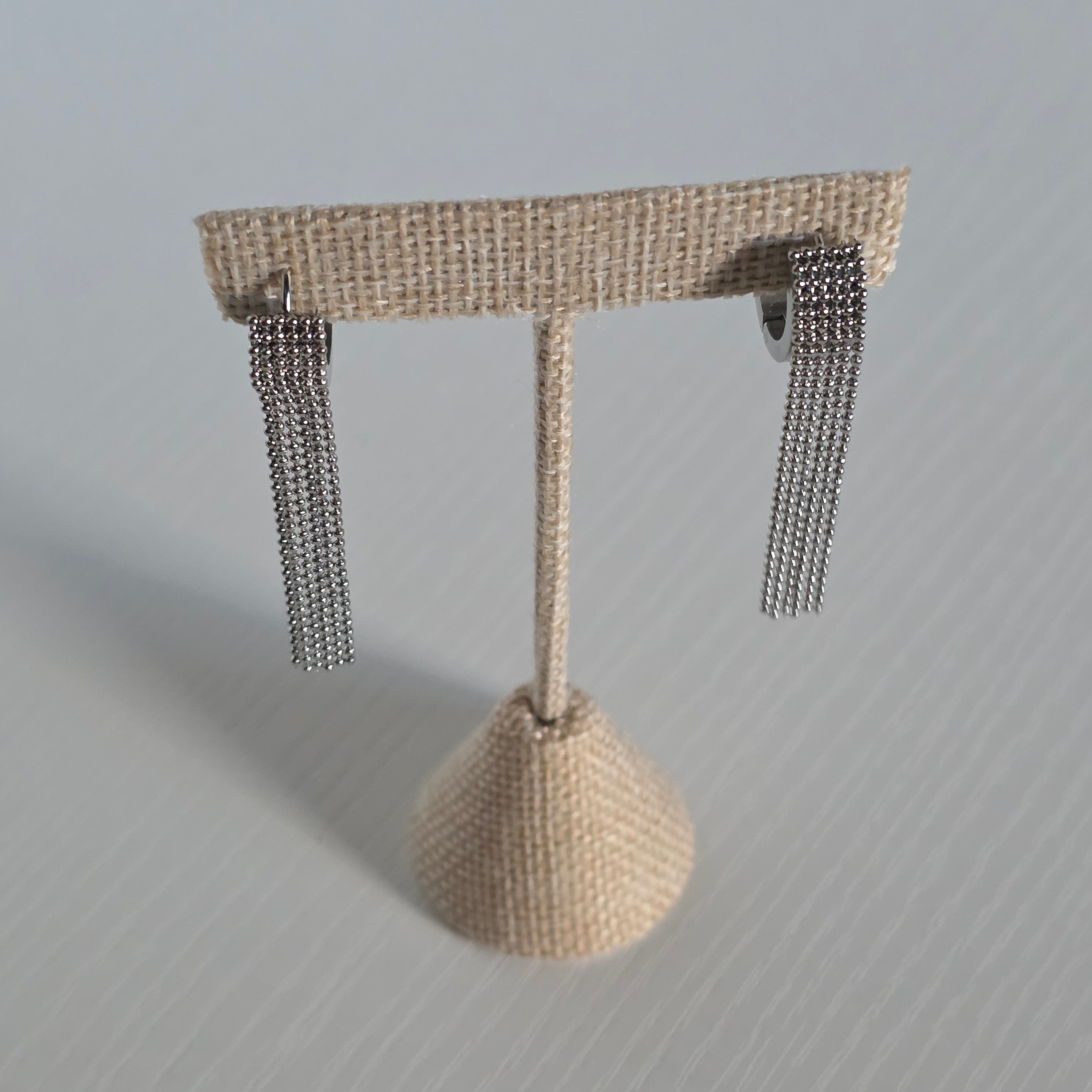 ⭐ Pantallas de Flecos en Acero Inoxidable – Elegancia Minimalista y Movimiento Perfecto